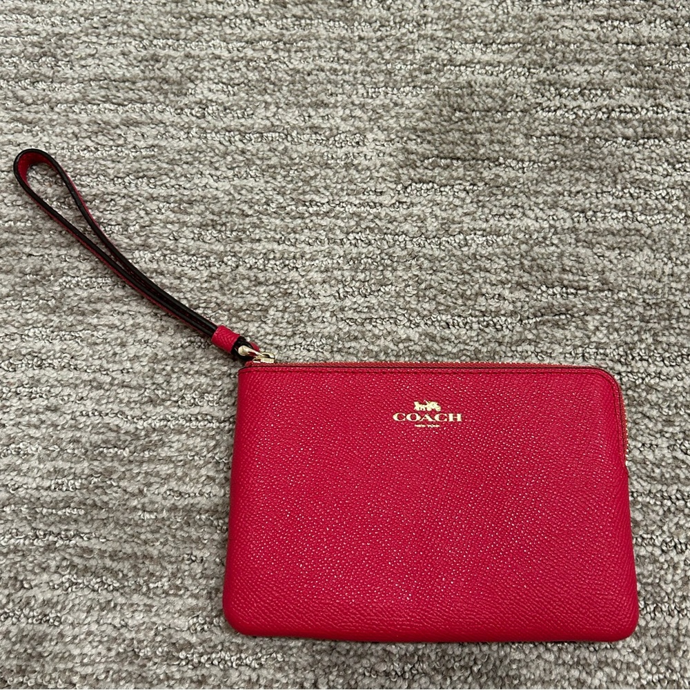 coach wristlet red